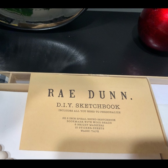 RAE DUNN SKETCH PAD & MAGNET SET - Picture 3 of 3